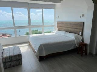 Exclusivo y con vista al mar 602 - - 1