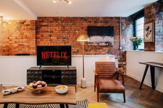 Stunning Duplex in City Centre WiFi Family Contractor - Birmingham - 5
