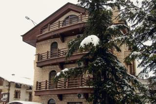 Merab Hotel - Kfardebian - 9