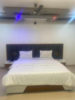 Radhekrishna hotel& restaurant - 3