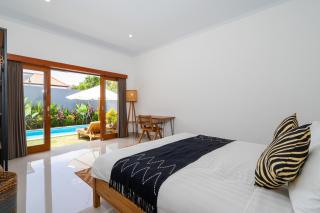 Ageta Villa 3 bedrooms Umalas with pool - Kerobokan - 9