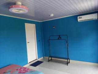 Iruka Guesthouse - - 5