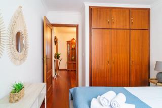 GuestReady - Breathtaking seaview in Caniço - 1