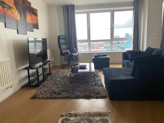 London Riverside Apartment-2 Bed-FreeP-Balcony - Londra - 7