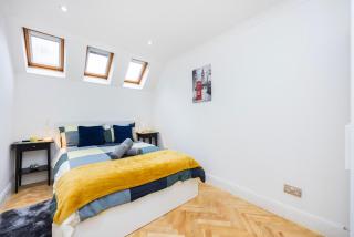 2 Bedroom Charming Family Apartment - Londra - 8