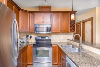 Stonegate Resort Unit C105 - 5