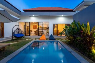Ageta Villa 3 bedrooms Umalas with pool - Kerobokan - 5