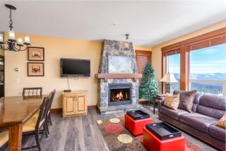 Stonegate Resort Unit C105 - 8