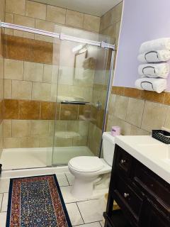 Niagara Holiday Apartment - Niagara Falls - 5