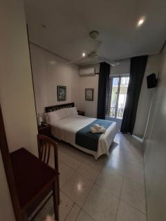 Hostal Villamañez - Madrid - 5