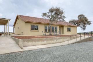 On-Site Winery Rural Plymouth Getaway! - Plymouth - 9