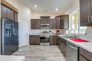 On-Site Winery Rural Plymouth Getaway! - Plymouth - 3