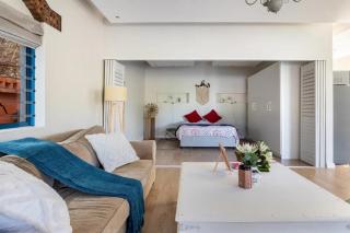 Sunset Beach holiday accommodation - Cape Town - 2