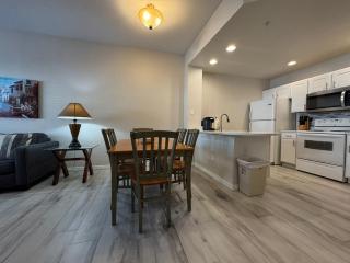 3 Bedroom 2 Bathroom Villas At SevenDwarfs 27-106 - 1