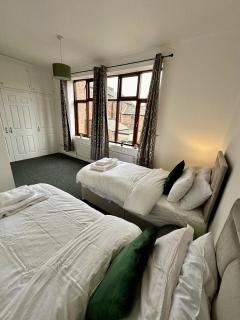 Archway House - City Townhouse Sleeps 7 Free Private Driveway Parking For Up To 2 Cars - Norwich - 6