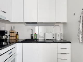 Central Seaside Flat in Helsinki - 7