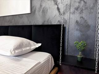 Velora Residence - City Center, AC, Walk-in Shower, Floor Heating, Private Check-in - Cluj-Napoca - 9