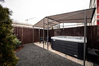 Jacuzzi Oasis Suite - Braşov - 5