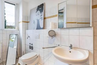 Haus Castellblick mit Terrasse - 4