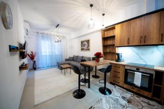 Aila Apartament - Gjirokastër - 8