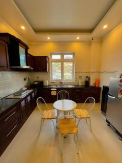Late December Home -Tháng 12 Muộn - 3