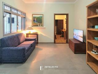 Casa - Centro Px Matriz c/ Churrasqueira, 2 Suítes - Poços de Caldas - 0