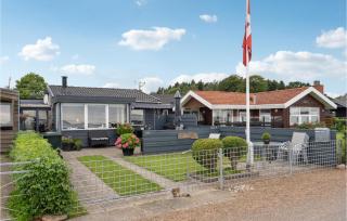 Lovely Home In Bjert With Kitchen - Binderup Strand - 4