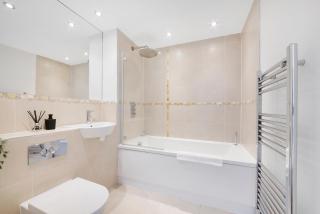 Hermitage Road Apartment By Morethanstays - London - 8