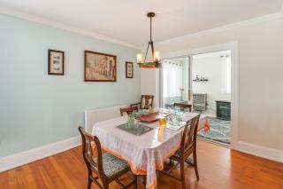 Close to Dtwn Bangor Inviting Maine Home - Veazie - 4