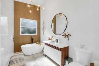 Florida HappyNest Secluded Luxury Guesthouse - 7