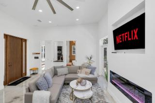 Florida HappyNest Secluded Luxury Guesthouse - 0