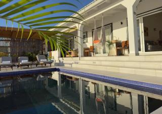 The White House - English Harbour Town - 5