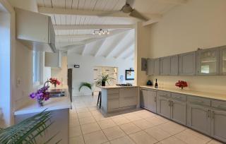 The White House - English Harbour - 3