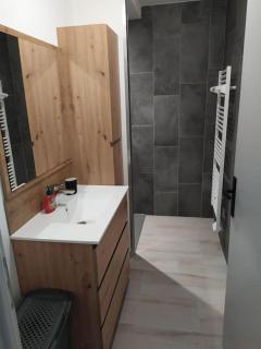 Meublé Climatisé 75 M2 - Souvans - 5