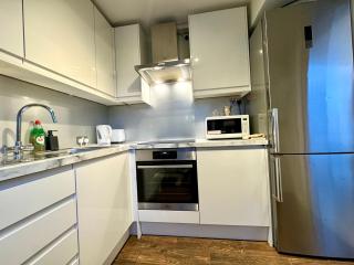 Spacious 1 Bedroom Apartment Edgware Road Central London - Londra - 2