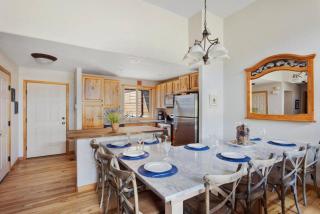 Majestic Views - Steps to the Trails! - 8