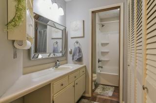 Cozy Condo Retreat at Fall Creek - 2