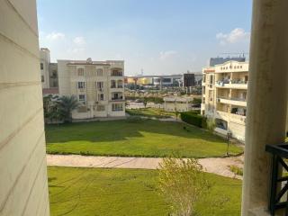 Nefertiti Room-Female Only-The Queen Home - Sheikh Zayed - 1
