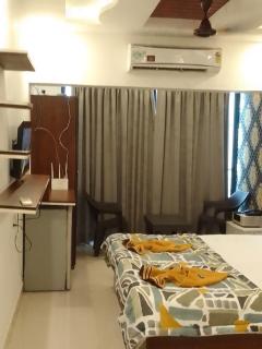 Anu'S 2 Luxury studio resrt apart close to candolim beach for 5ppl - Candolim - 5