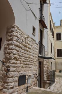 Hasu Rental Rooms - Trani - 9