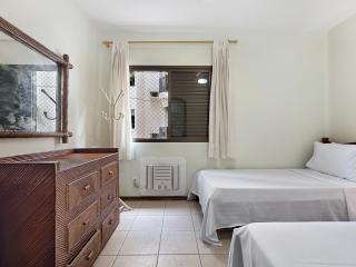 300m - Praia - Jeronimo - 3 Quartos - 1 suite - 6
