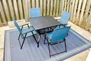 Cheerful 2 bedroom townhouse with indoor fireplace - Tucker - 7