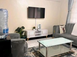 Affordable 1 Bed - WIFI, Netflix & Parking - Kikuyu - 4