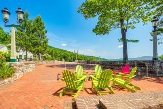 Hike, Bike and Explore Wintergreen Resort Condo - 8