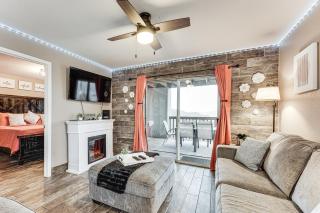 Table Rock Lake Views Branson Family Getaway - Branson - 8