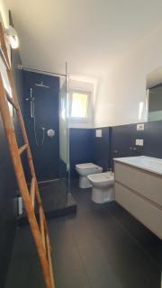 Ultimo piano con terrazzo e posto auto - Zola Predosa - 2