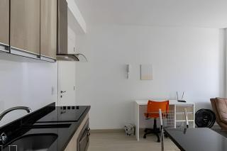 Prédio em frente ao shopping Estação - 5