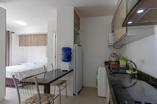 Prédio em frente ao shopping Estação - 3