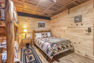 HotTub, Gym, Theater, PetFriendly, 8min to slopes! - Mount Jackson - 9