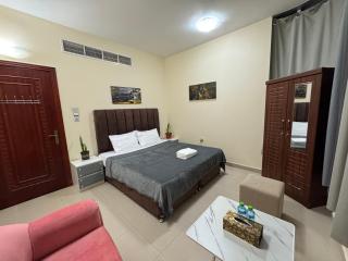 Shared bath rooms only - Al Ain - 0